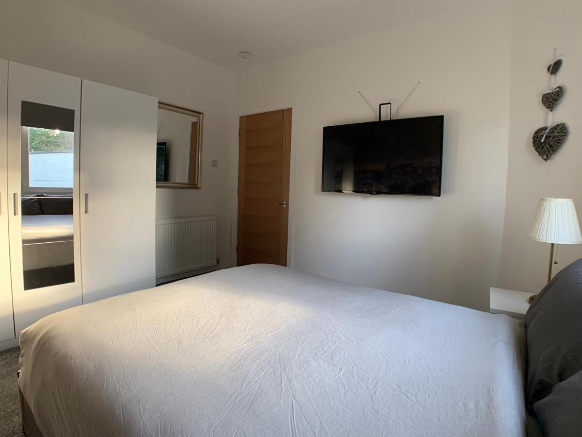 Maria- Bright And Modern City Center Apartment . Эдинбург Экстерьер фото